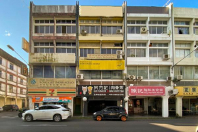 OYO Home 90222 Ling's Airbnb